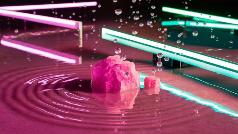 luminous saline themed slots